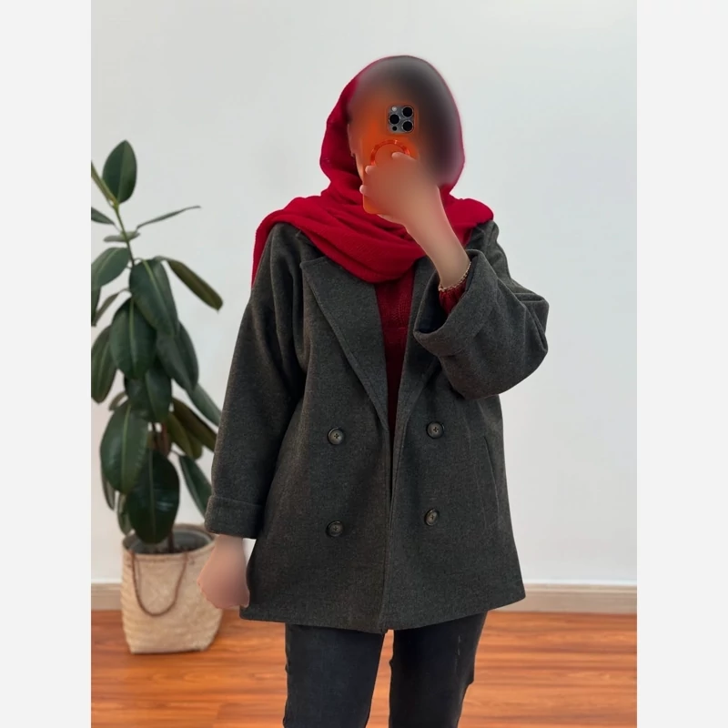 کت زمستانه زنانه همراه با پارچه فوتر