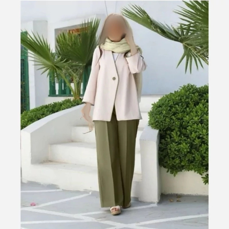 کت شلوارزنانه مزون دوزی شده در رنگبندی
